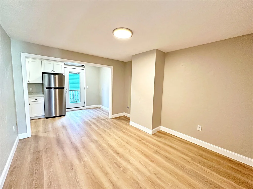 1 bed, 1 bath apartment for rent at 89 Cottage St Unit 3, East Boston — photo 9 of 19