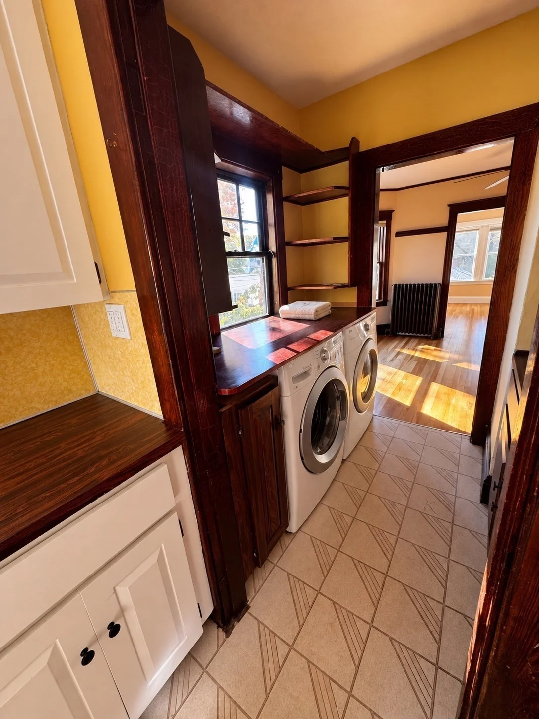 3 bed, 2 bath apartment for rent at 89 Dent Unit 89, West Roxbury — photo 5 of 19