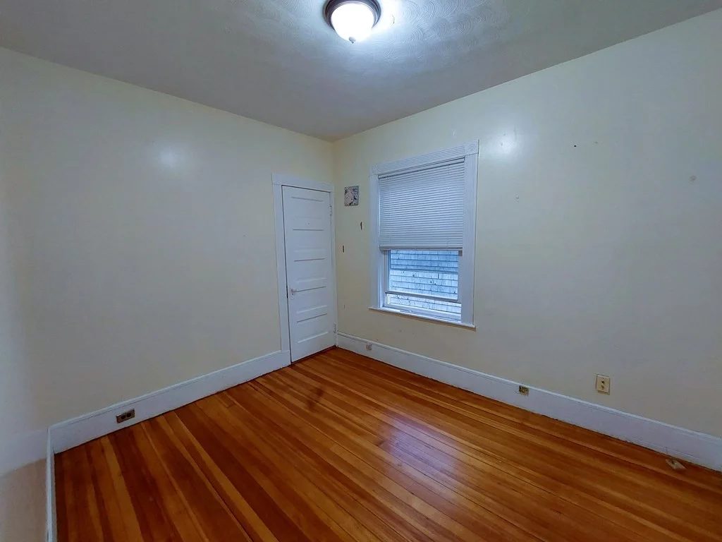 3 bed, 1 bath apartment for rent at 89 Draper St Unit 3, Dorchester — photo 5 of 7