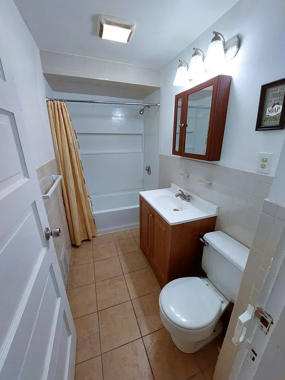 3 bed, 1 bath apartment for rent at 89 Draper St Unit 3, Dorchester — photo 6 of 7