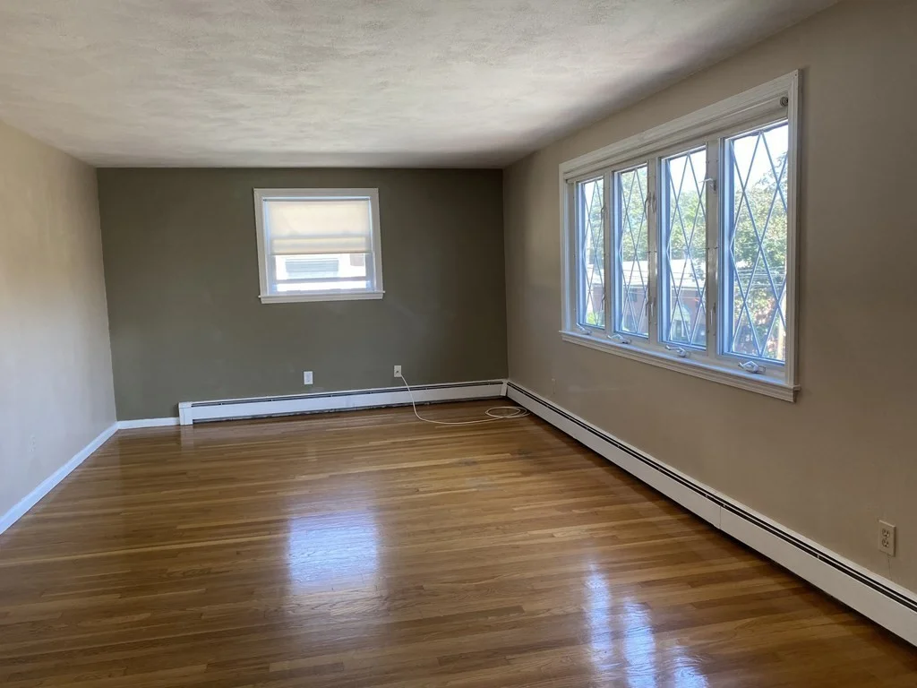 3 bed, 1 bath apartment for rent at 89 Duff St Unit 2, Watertown — photo 2 of 17