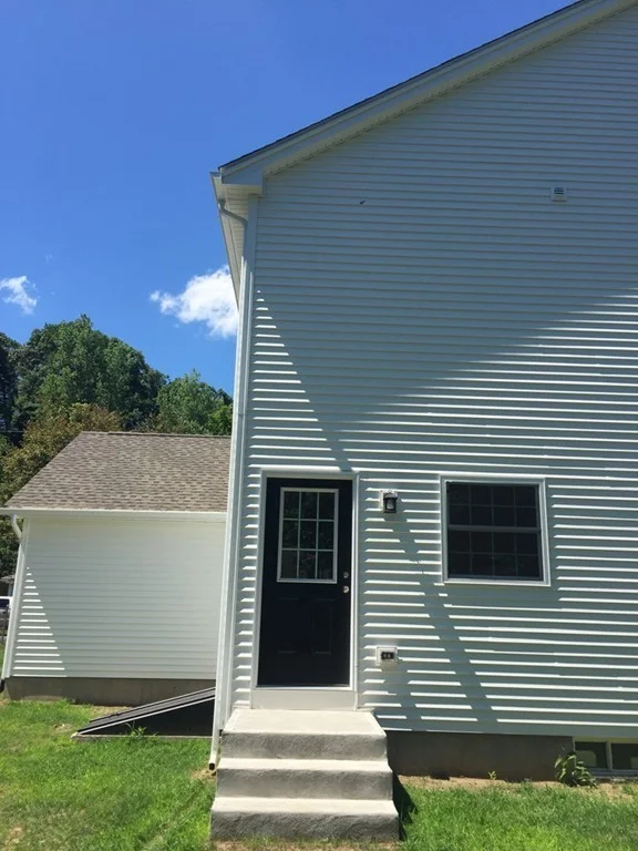 3 bed, 2 bath apartment for rent at 89 Field St Unit 89, West Springfield — photo 12 of 12