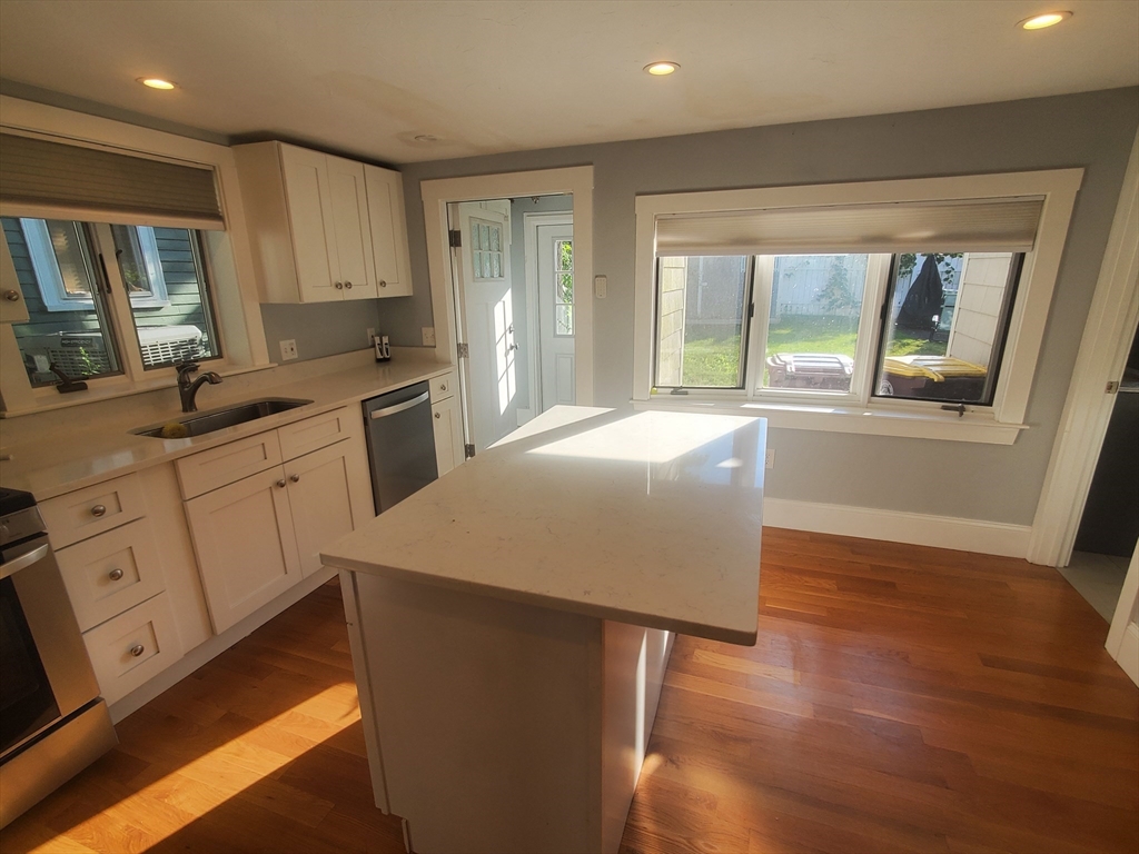 2 bed, 1 bath apartment for rent at 89 Front St Unit 2, Weymouth Landing — photo 3 of 22