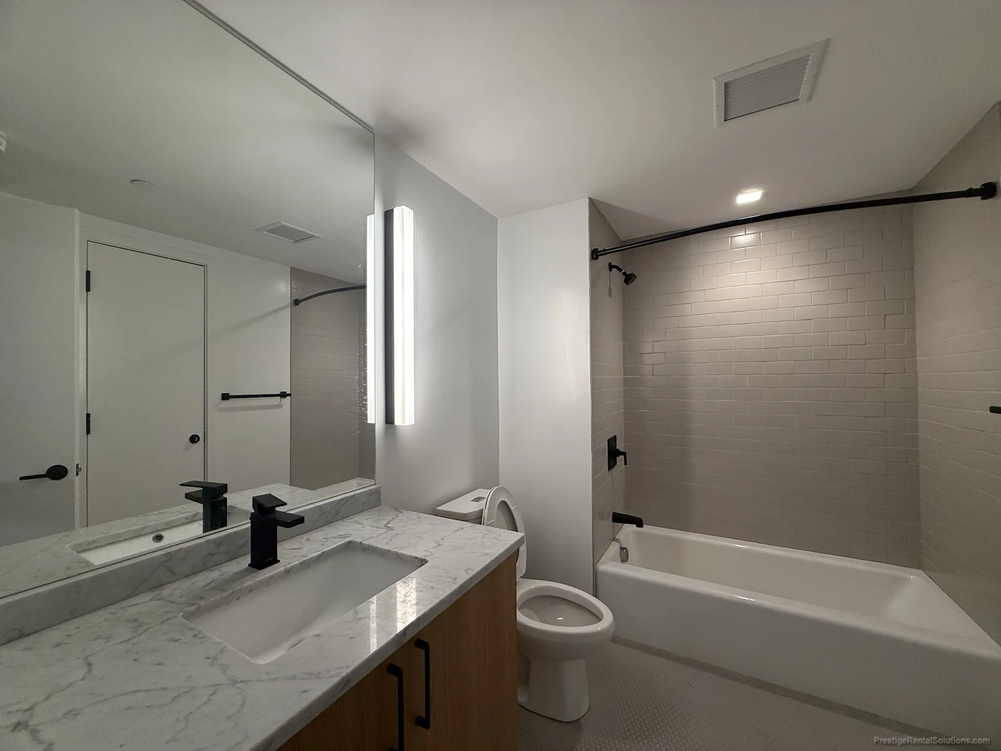 2 bed, 2 bath apartment for rent at 89 Gardner St Unit 208, Allston — photo 5 of 15