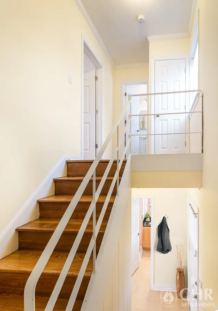 1 bed, 1.5 bath apartment for rent at 89 Gerry Rd Unit G089, Chestnut Hill — photo 7 of 9
