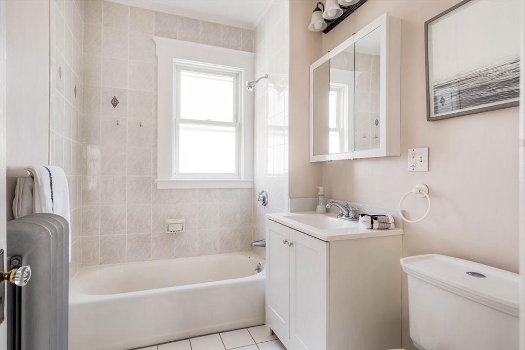 2 bed, 1 bath apartment for rent at 89 Grafton St Unit -, Arlington — photo 9 of 31