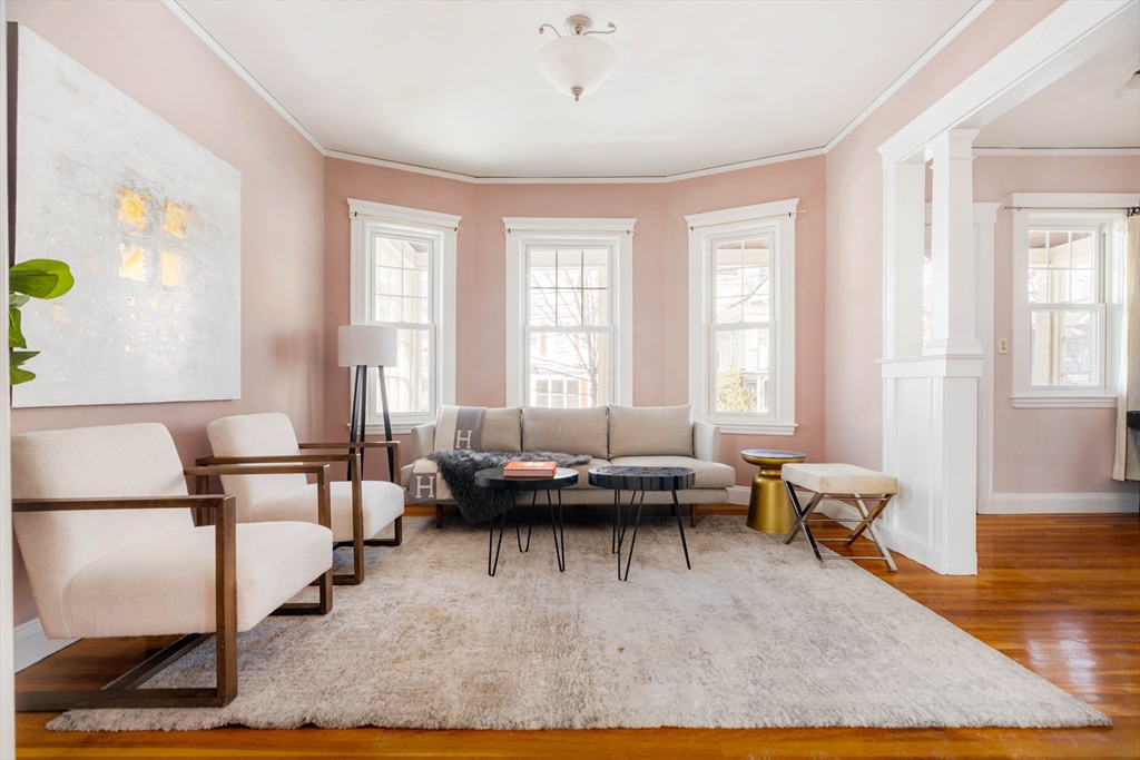 2 bed, 1 bath apartment for rent at 89 Grafton St Unit -, Arlington — photo 3 of 31