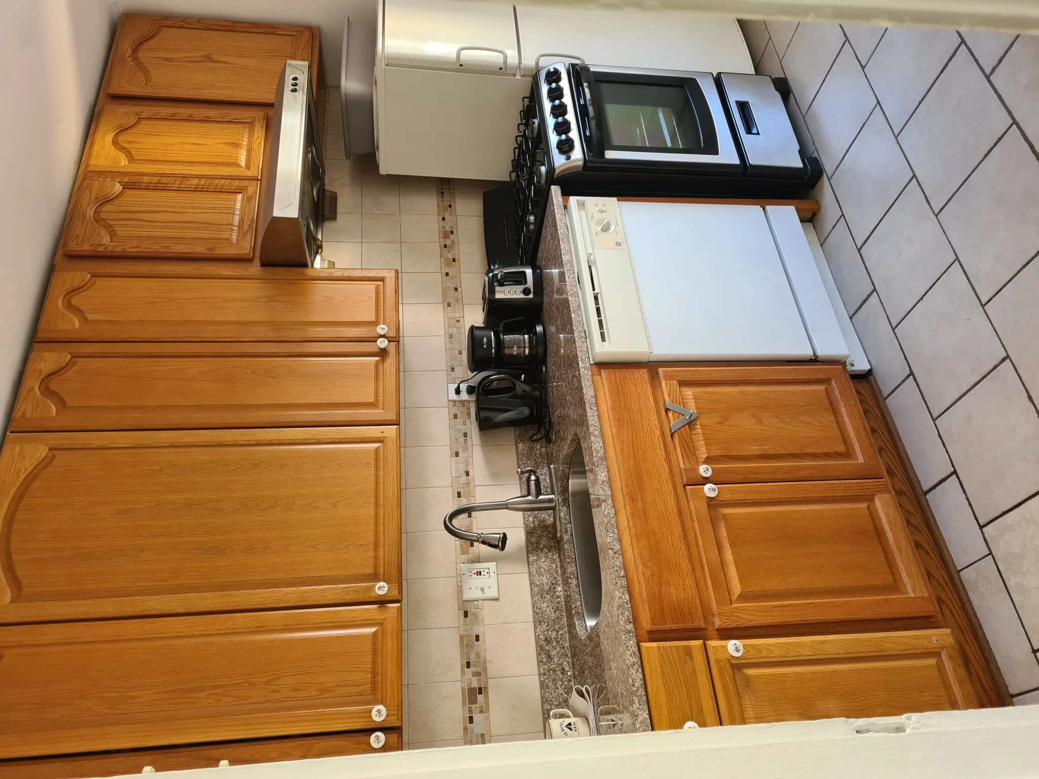Studio bed, 1 bath apartment for rent at 89 Hancock St Unit 11, Mid-Cambridge