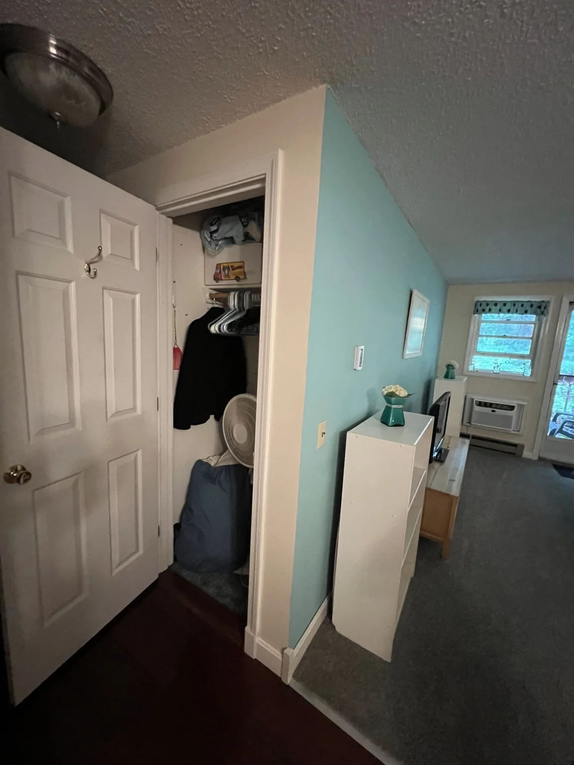 2 bed, 1 bath apartment for rent at 89 Heritage Dr Unit 89, Northbridge — photo 9 of 20
