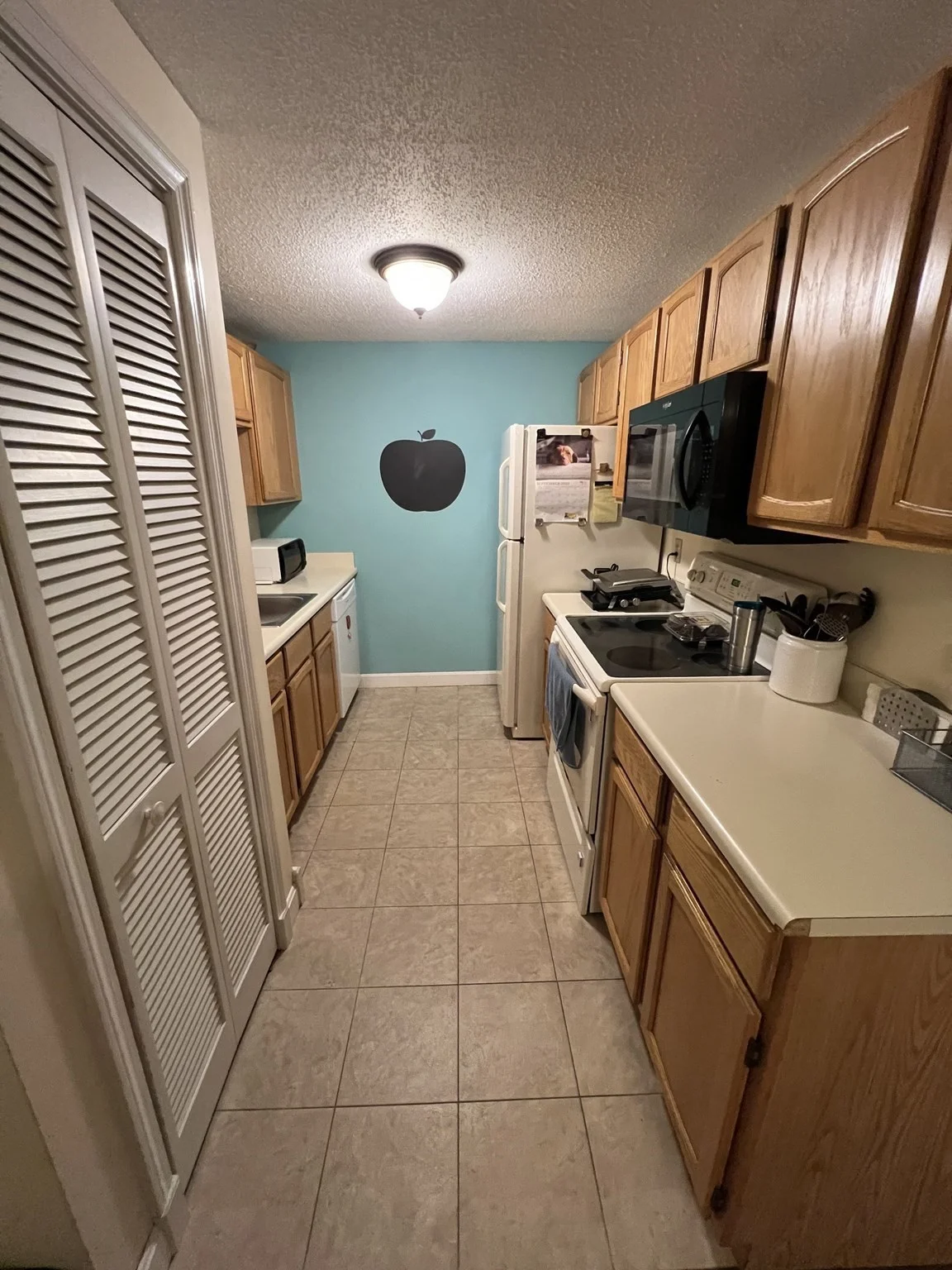 2 bed, 1 bath apartment for rent at 89 Heritage Dr Unit 89, Northbridge — photo 6 of 20