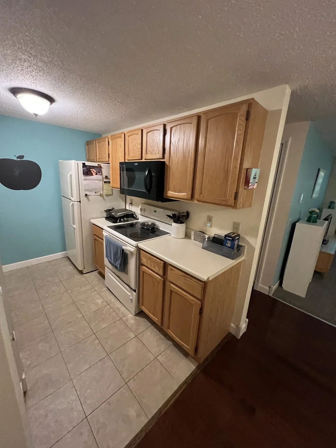 2 bed, 1 bath apartment for rent at 89 Heritage Dr Unit 89, Northbridge — photo 5 of 20