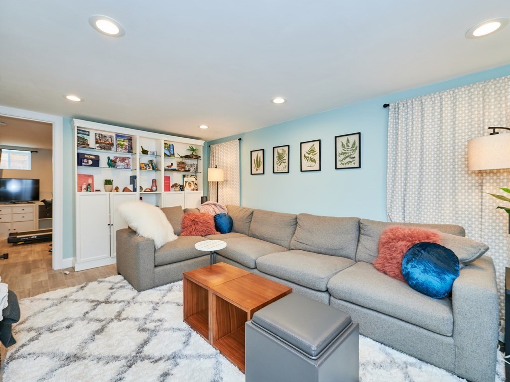 2 bed, 3 bath apartment for rent at 89 Jospehine Ave Unit 1, Somerville — photo 17 of 28