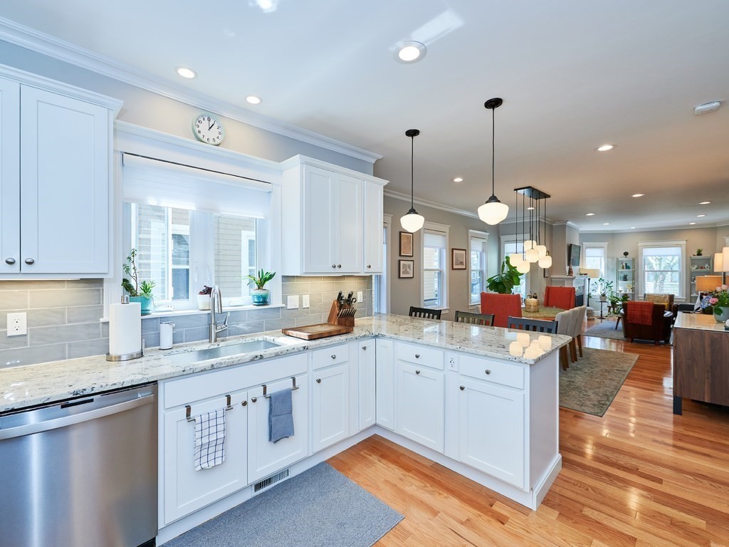 2 bed, 3 bath apartment for rent at 89 Jospehine Ave Unit 1, Somerville