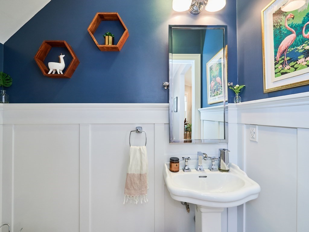 2 bed, 3 bath apartment for rent at 89 Jospehine Ave Unit 1, Somerville — photo 11 of 28