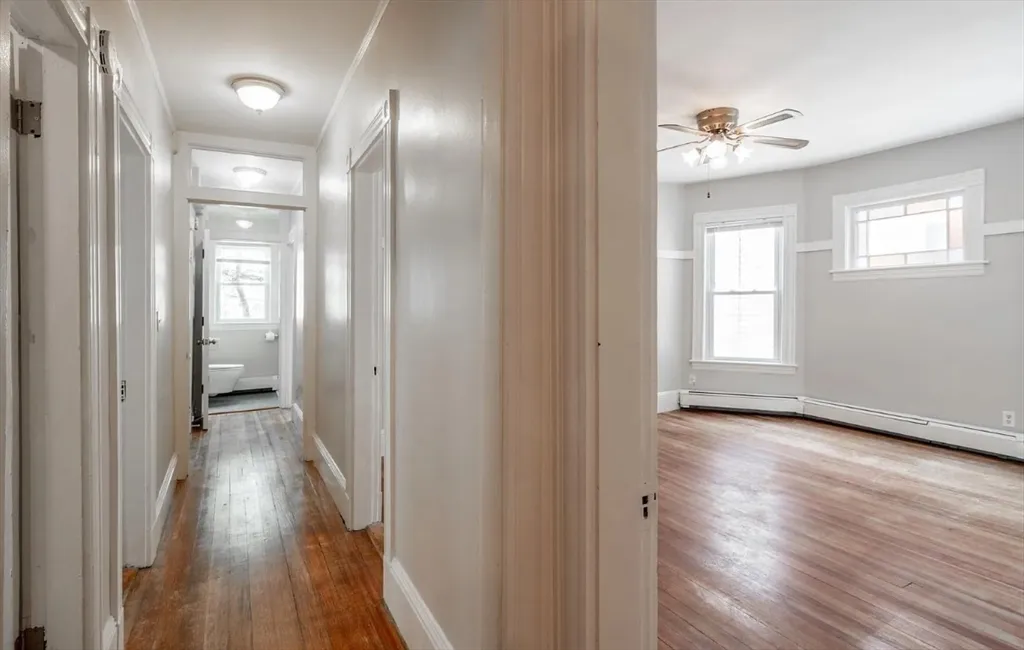 3 bed, 1.5 bath apartment for rent at 89 Kinnaird St Unit 2, Riverside — photo 7 of 12