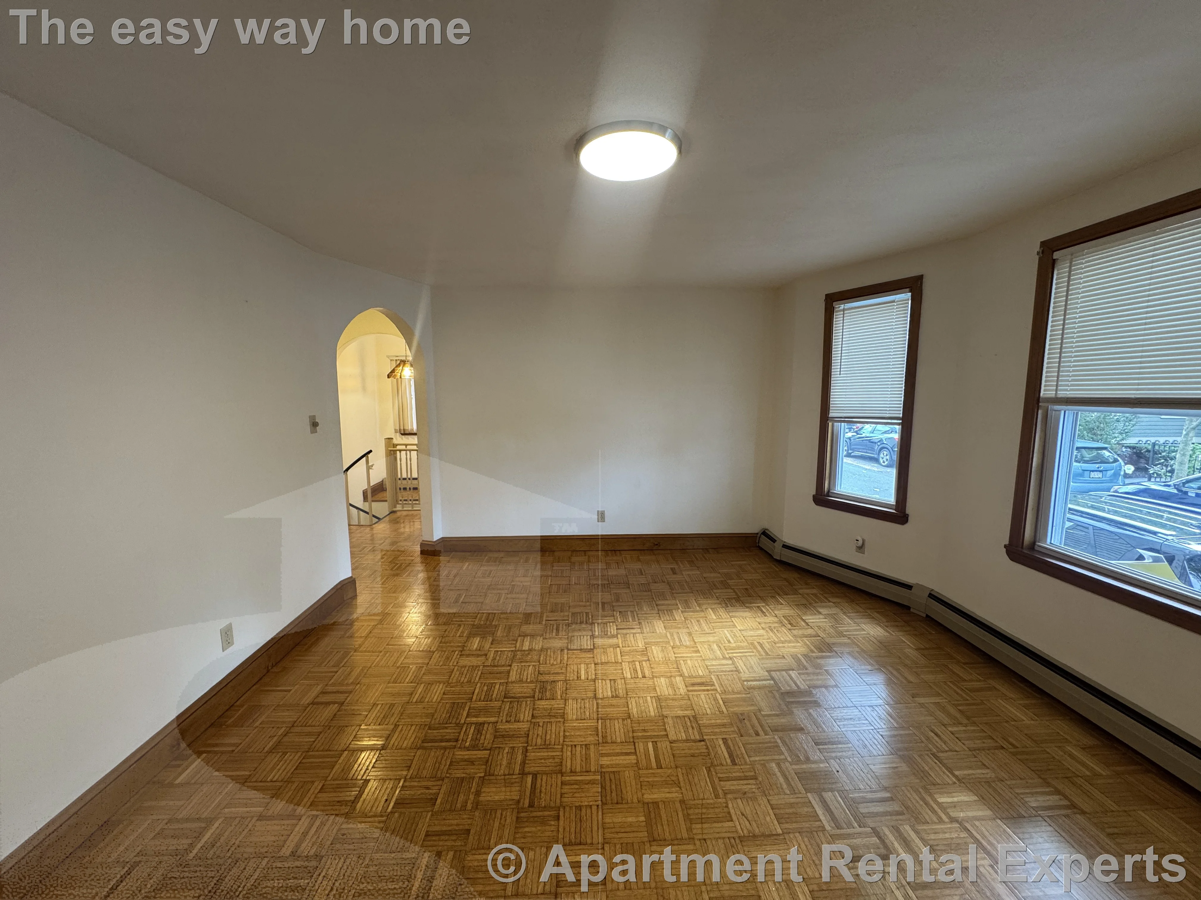 4 bed, 2 bath apartment for rent at 89 Lincoln St, Wellington-Harrington — photo 3 of 19