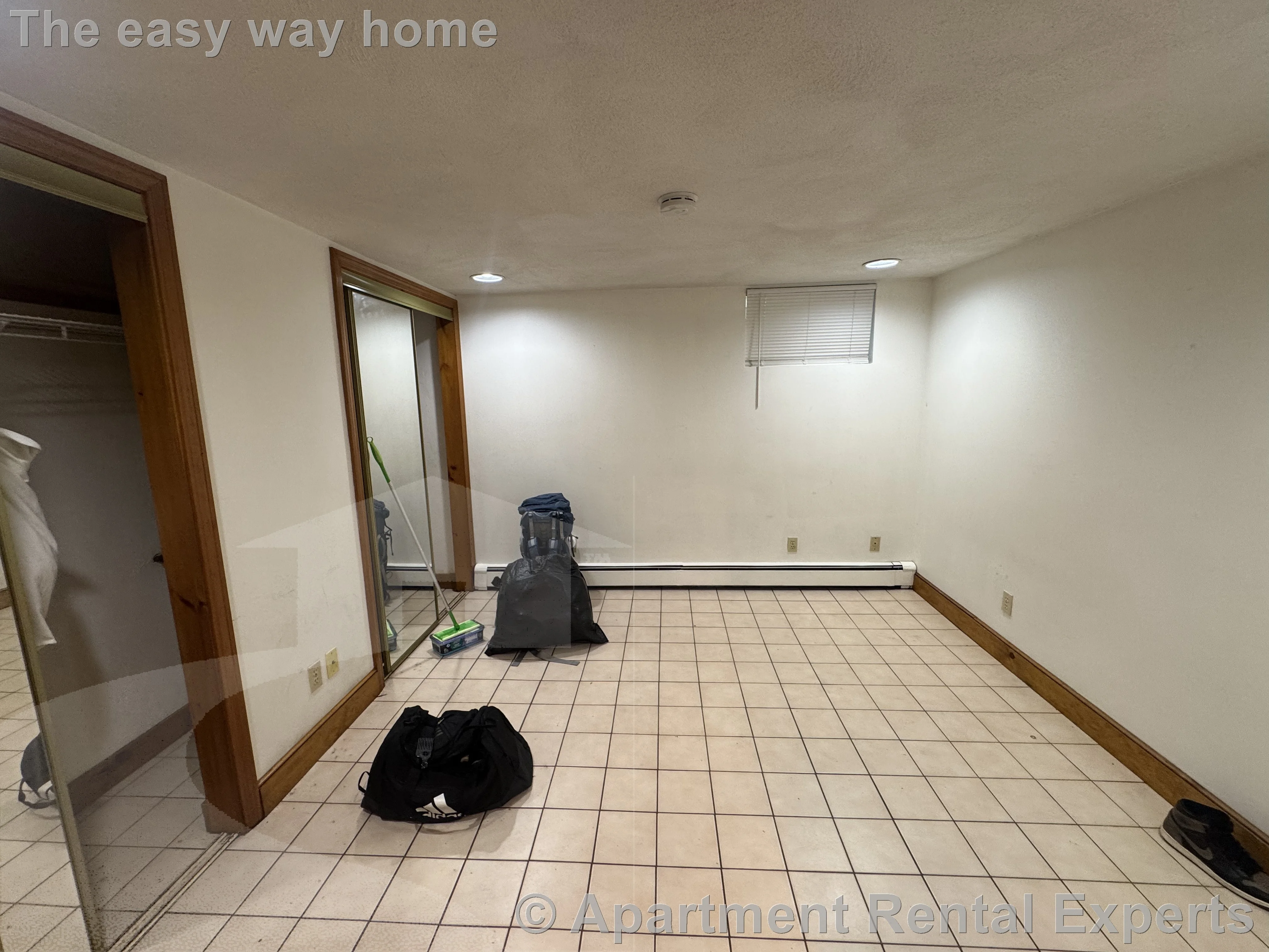 4 bed, 2 bath apartment for rent at 89 Lincoln St, Wellington-Harrington — photo 16 of 19