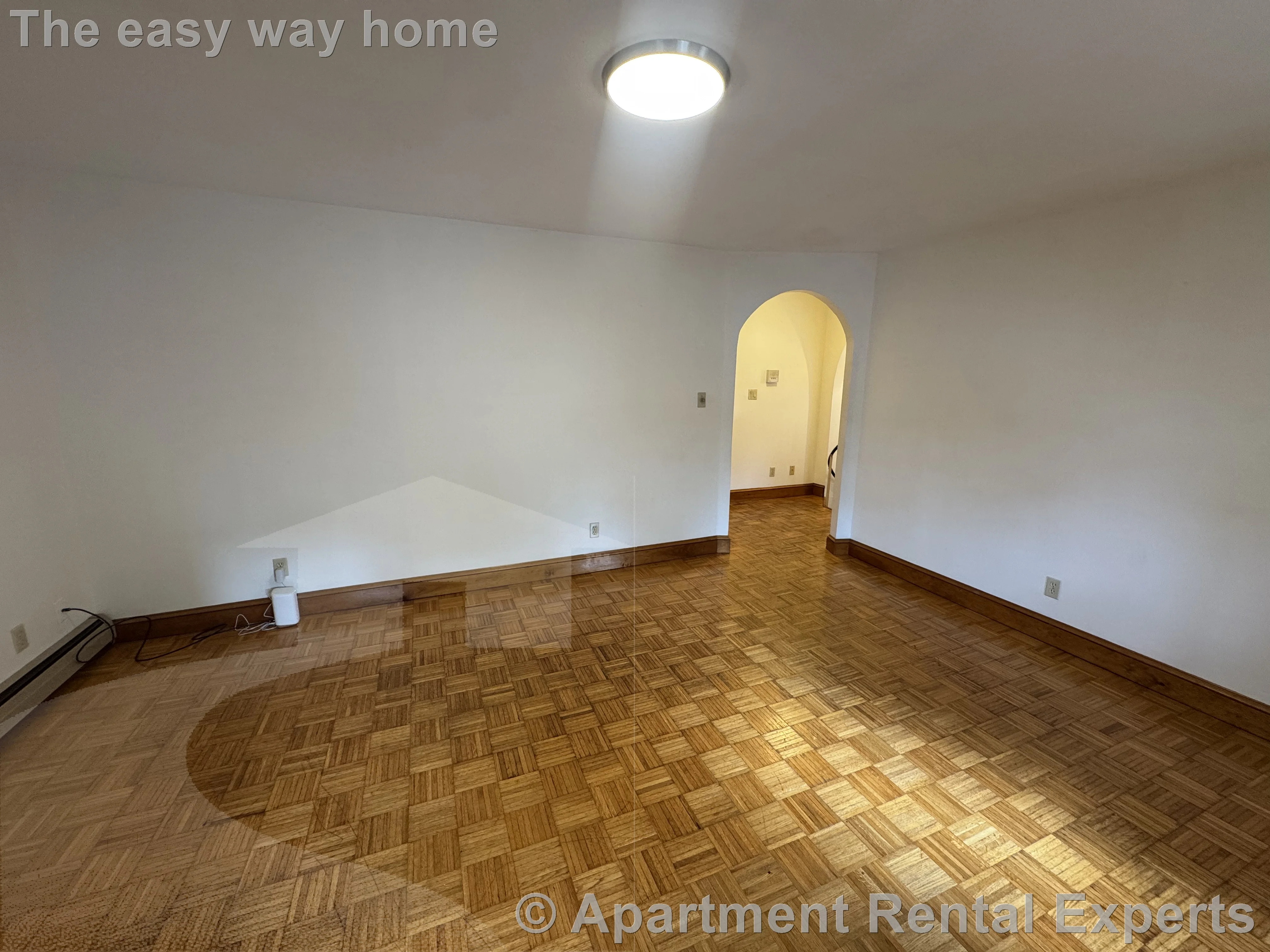 4 bed, 2 bath apartment for rent at 89 Lincoln St, Wellington-Harrington — photo 4 of 19