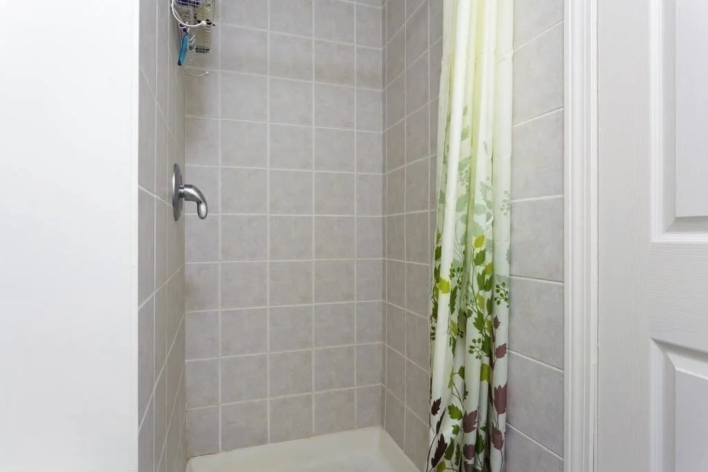 3 bed, 2 bath apartment for rent at 89 Masson Ter Unit A1, Corey Hill — photo 9 of 12