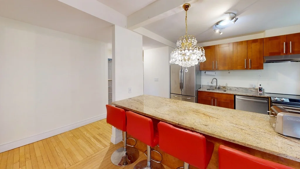 3 bed, 2 bath apartment for rent at 89 Mason Terr Unit A, Coolidge Corner