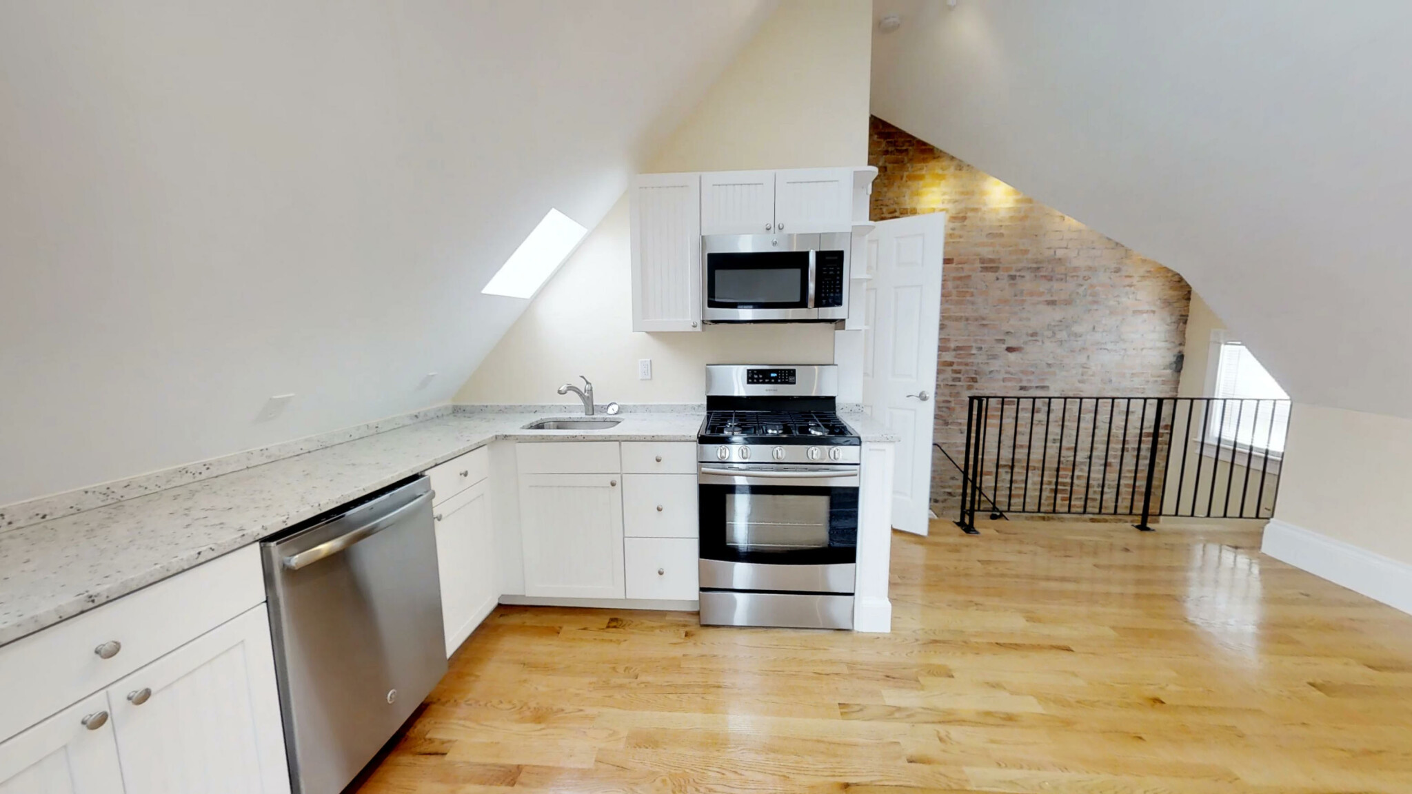 4 bed, 2 bath apartment for rent at 89 Morrison Ave Unit 02L, Powder House Square — photo 3 of 29