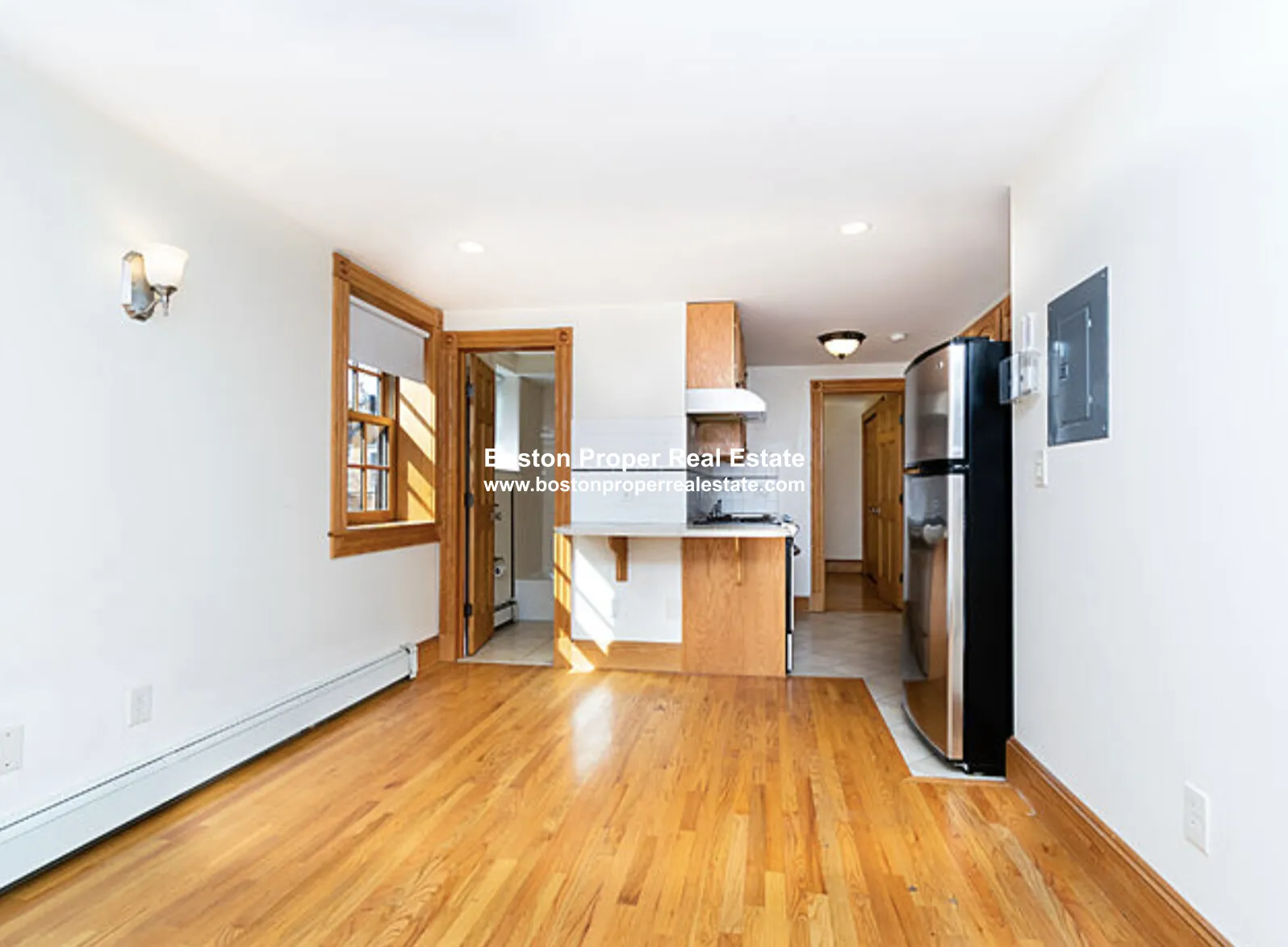 1 bed, 1 bath apartment for rent at 89 Myrtle St Unit 1, Beacon Hill — photo 2 of 12