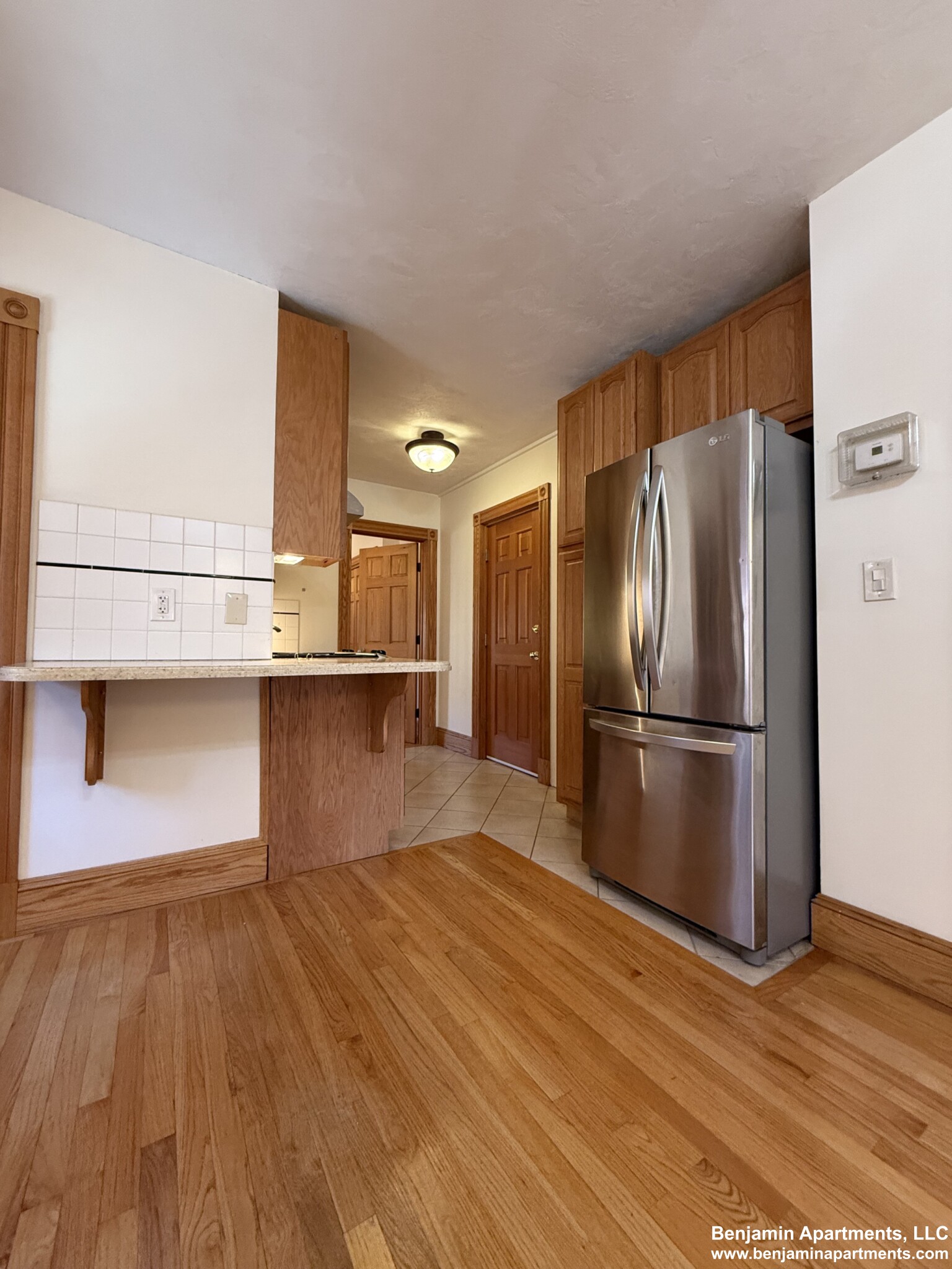 2 bed, 1 bath apartment for rent at 89 Myrtle St Unit 1F, Beacon Hill — photo 2 of 28