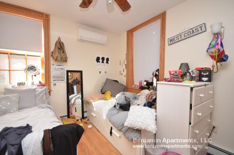 2 bed, 1 bath apartment for rent at 89 Myrtle St Unit 1F, Beacon Hill — photo 20 of 28