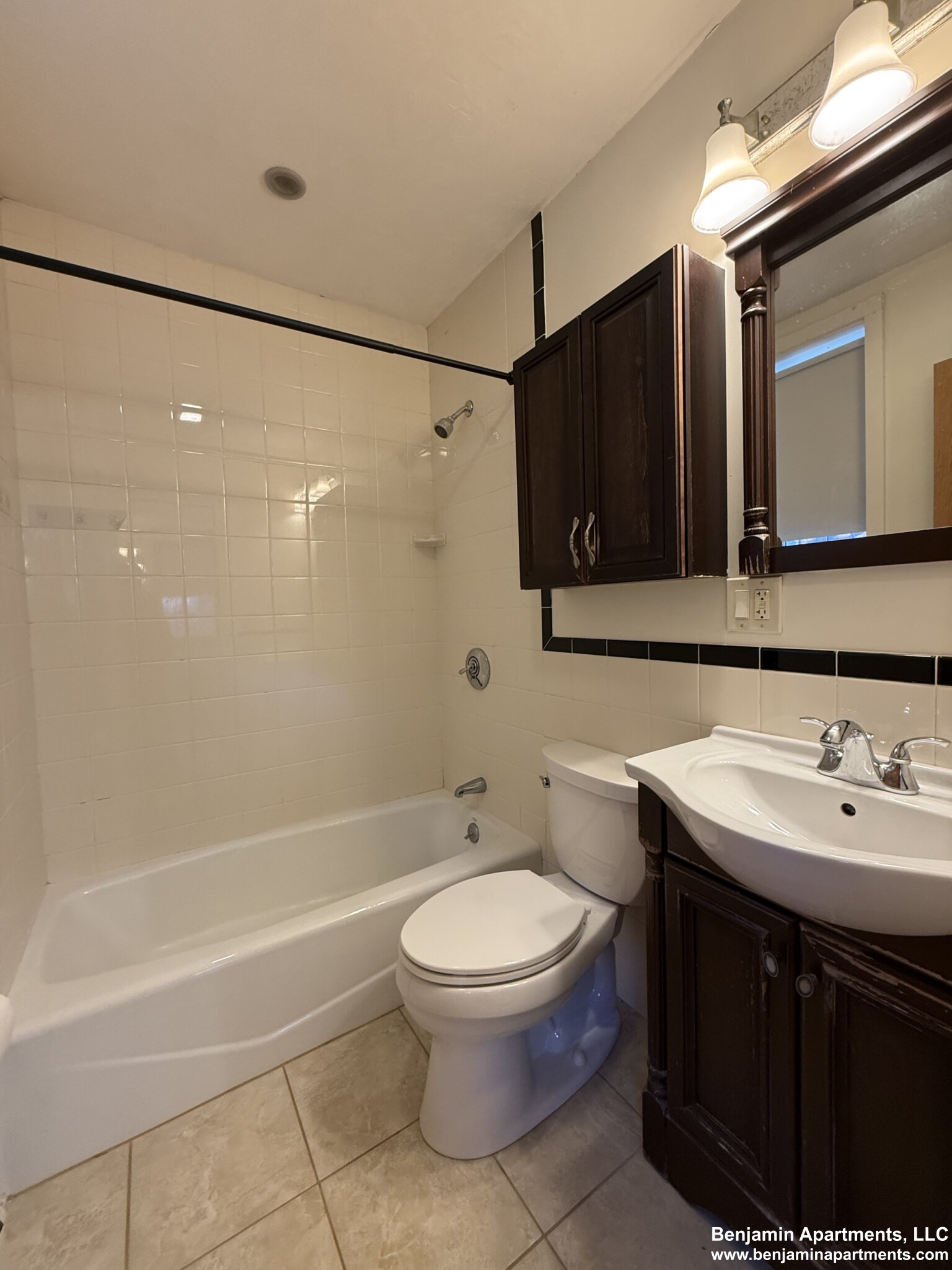 2 bed, 1 bath apartment for rent at 89 Myrtle St Unit 1F, Beacon Hill — photo 10 of 28