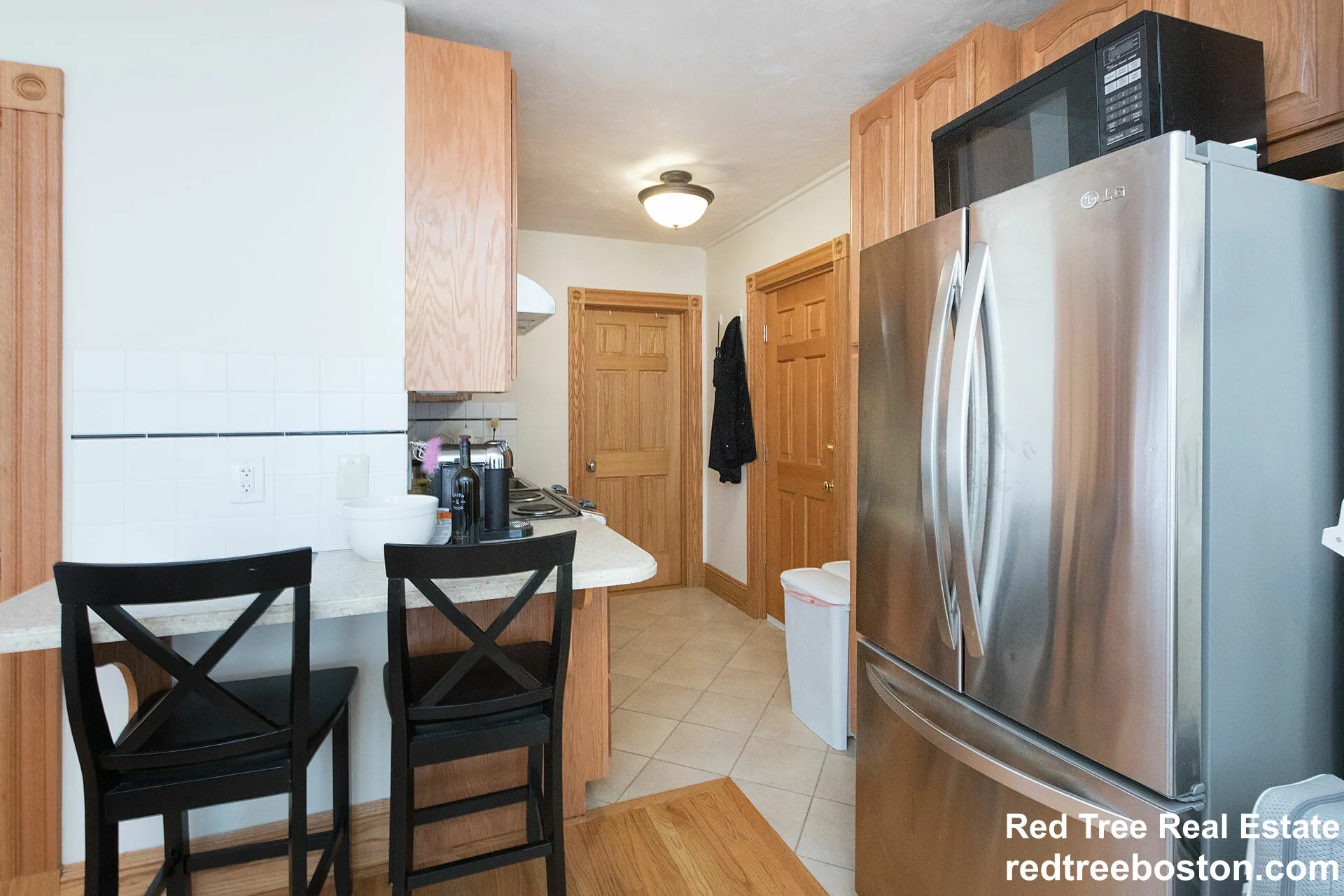 2 bed, 1 bath apartment for rent at 89 Myrtle St Unit 4, Beacon Hill — photo 5 of 8
