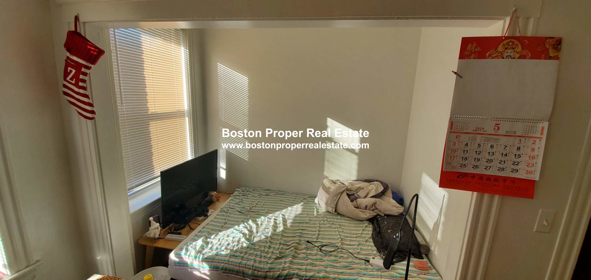 3 bed, 1 bath apartment for rent at 89 Park Dr Unit 5, Fenway — photo 2 of 9