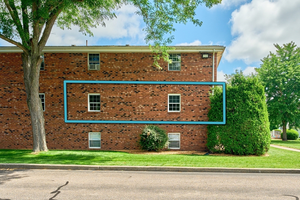 2 bed, 1 bath apartment for rent at 89 Pleasant St Unit 5D, Medfield — photo 4 of 27