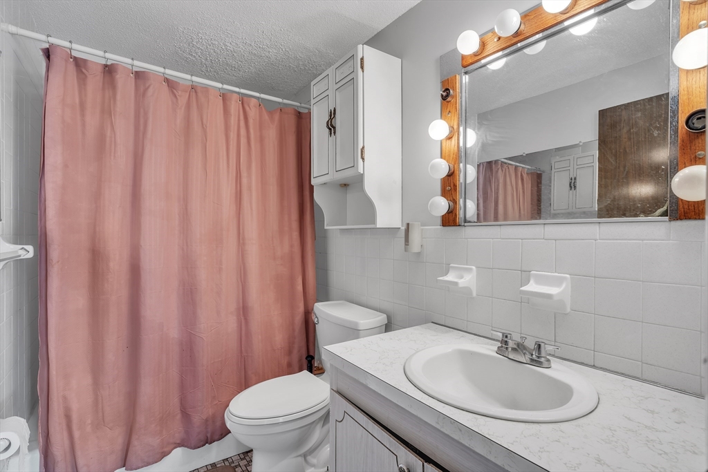 2 bed, 1 bath apartment for rent at 89 Pleasant St Unit 5D, Medfield — photo 14 of 27