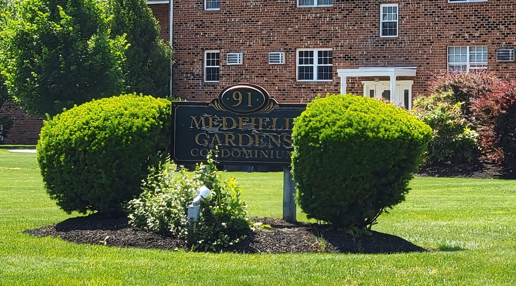2 bed, 1 bath apartment for rent at 89 Pleasant St Unit 5D, Medfield — photo 1 of 27