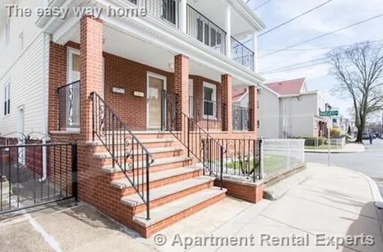 2 bed, 2 bath apartment for rent at 89 Princeton St Unit 1, Tufts — photo 15 of 15