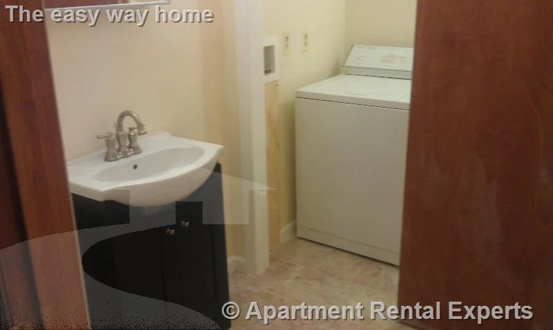 3 bed, 1 bath apartment for rent at 89 Second St, East Cambridge — photo 4 of 15