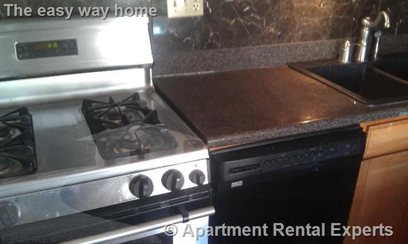 3 bed, 1 bath apartment for rent at 89 Second St, East Cambridge — photo 3 of 15
