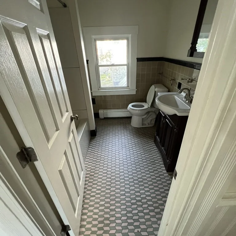 1 bed, 1 bath apartment for rent at 89 South 6th St Unit 6, New Bedford — photo 2 of 6