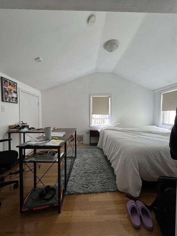 3 bed, 1 bath apartment for rent at 89 Spring St Unit 3, Kendall Square — photo 6 of 10