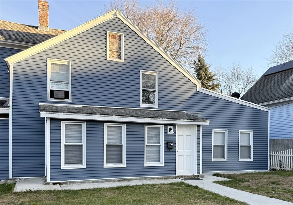3 bed, 1 bath apartment for rent at 89 Spruce St Unit 0, Winchendon — photo 2 of 13