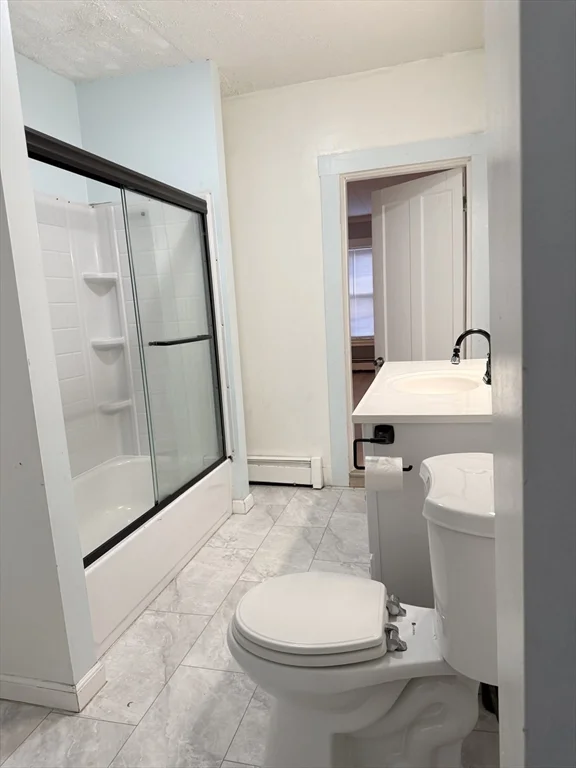 3 bed, 1 bath apartment for rent at 89 Spruce St Unit 0, Winchendon — photo 3 of 13
