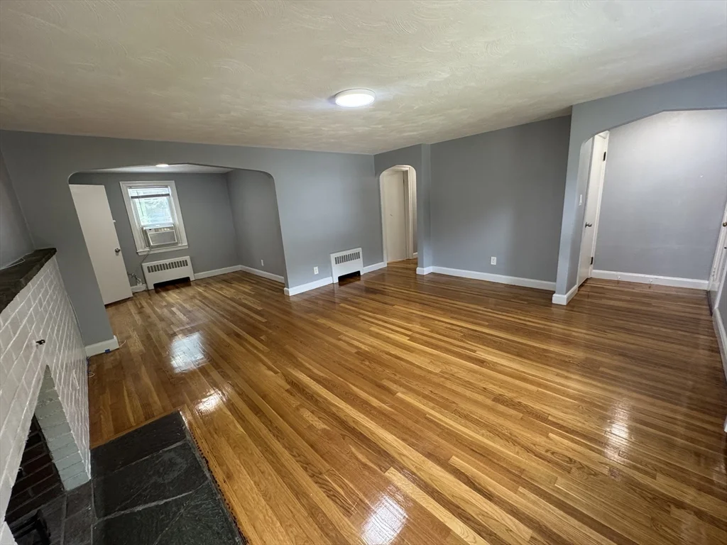 3 bed, 2 bath apartment for rent at 89 Stanley Rd Unit SF, Waban — photo 10 of 36