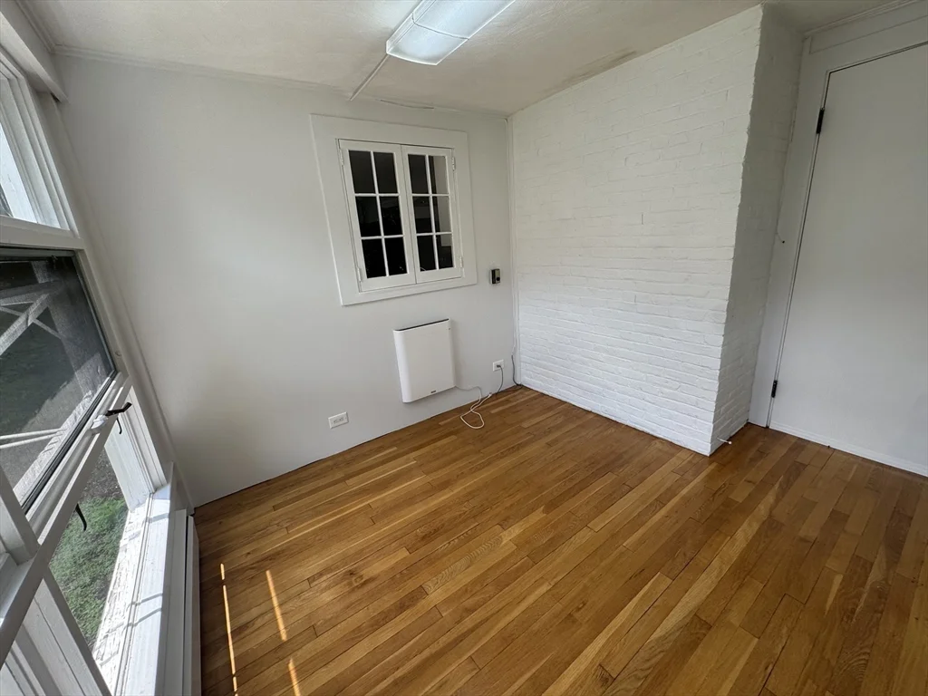 3 bed, 2 bath apartment for rent at 89 Stanley Rd Unit SF, Waban — photo 11 of 36