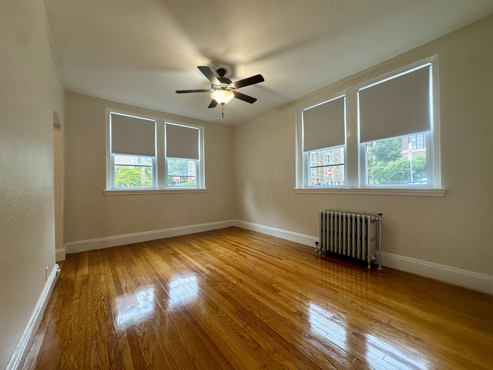 1 bed, 1 bath apartment for rent at 89 Strathmore Rd Unit 1, Brighton