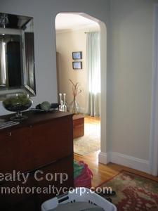 1 bed, 1 bath apartment for rent at 89 Strathmore Rd Unit 21, Brighton — photo 9 of 14