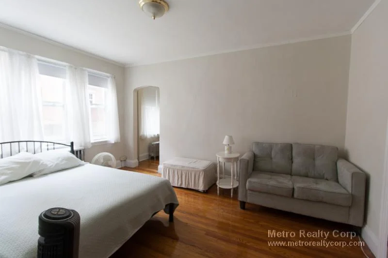 Studio bed, 1 bath apartment for rent at 89 Strathmore Rd Unit 24, Brighton