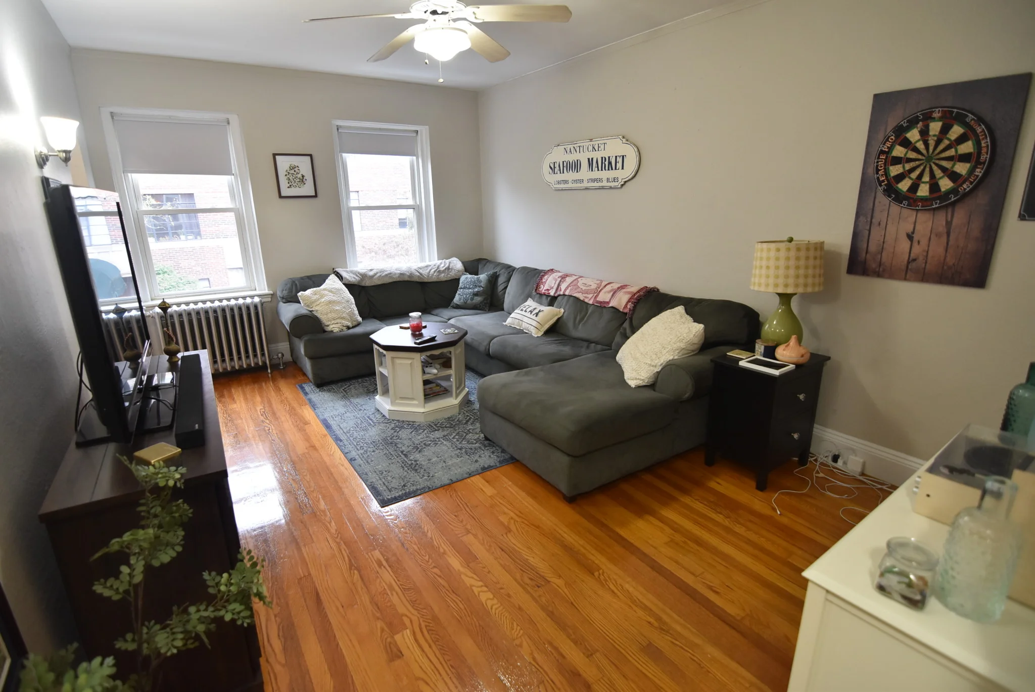 1 bed, 1 bath apartment for rent at 89 Strathmore Rd Unit 33, Brighton