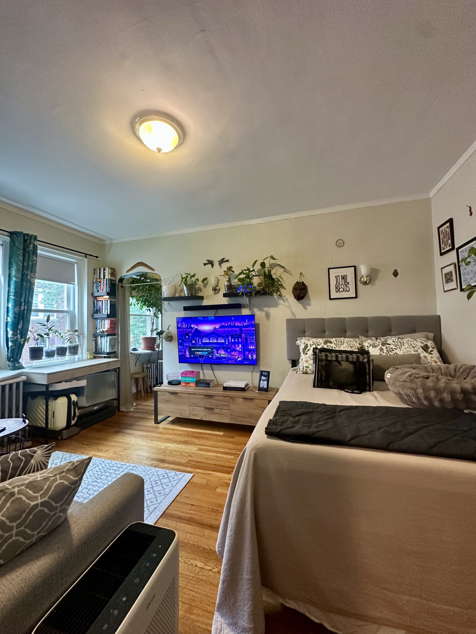 Studio bed, 1 bath apartment for rent at 89 Strathmore Rd Unit 34, Brighton — photo 1 of 9