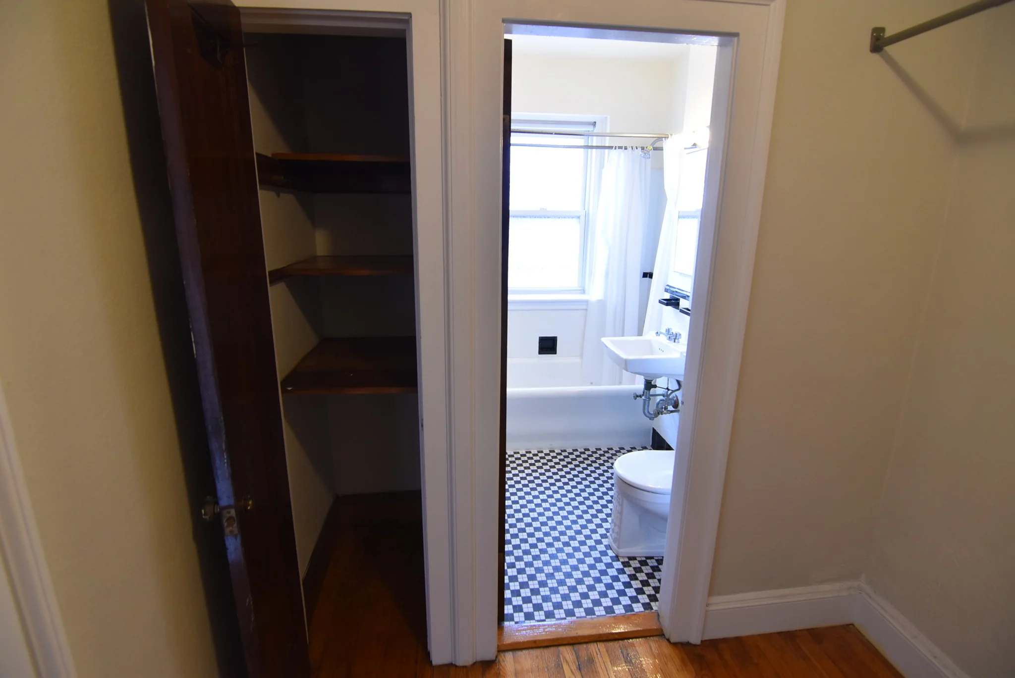 Studio bed, 1 bath apartment for rent at 89 Strathmore Rd Unit 42, Brighton — photo 7 of 11