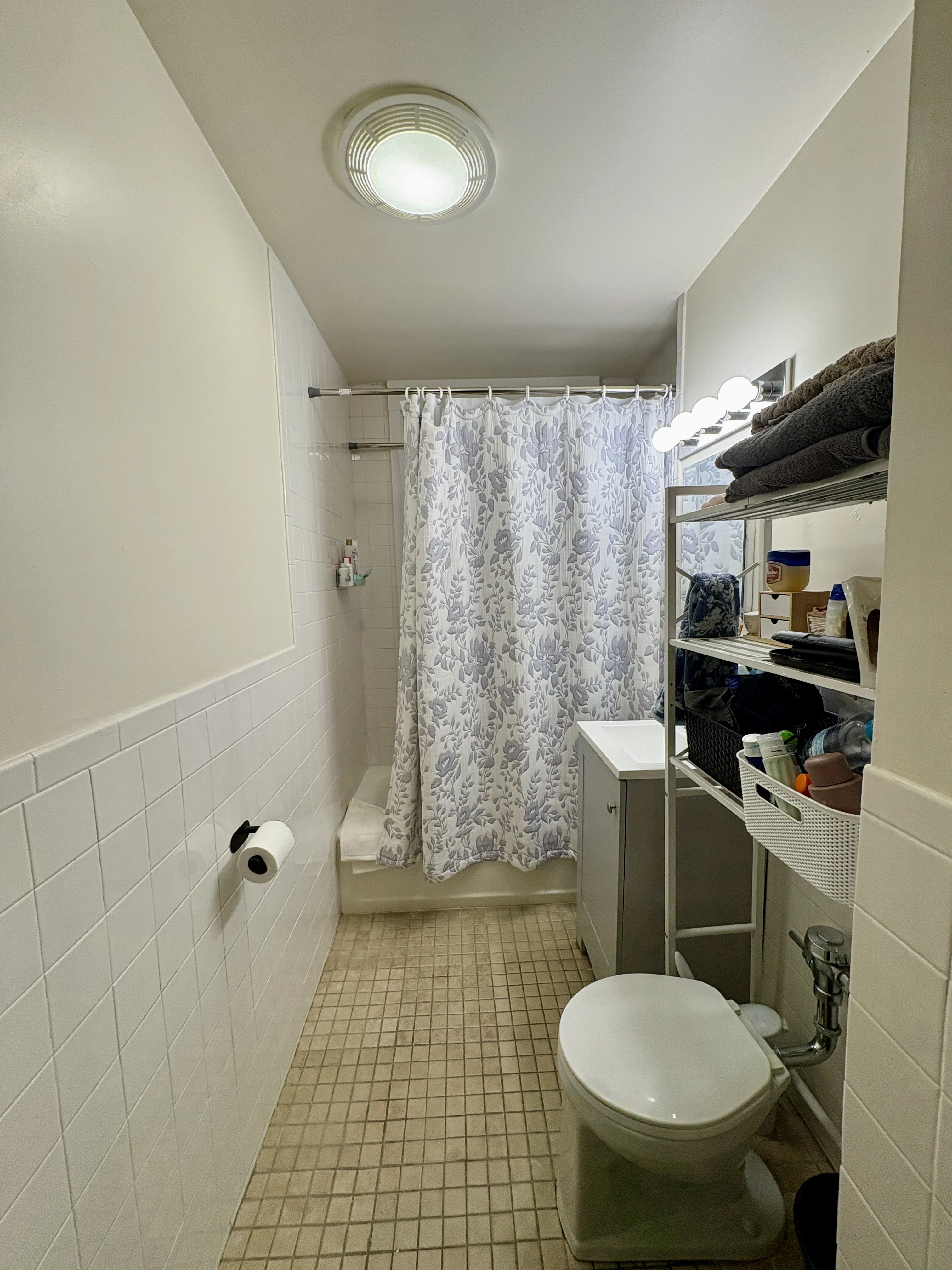 2 bed, 1 bath apartment for rent at 89 Strathmore Unit 25, Brighton — photo 4 of 26
